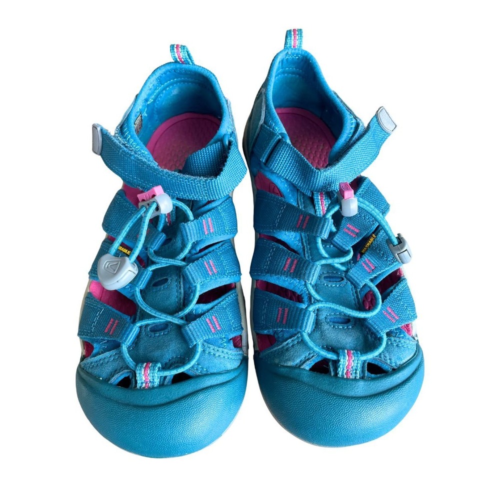 KEEN Newport Big Kids Girl Size 4 Turquoise Pink Closed Toe Hiking Water Sandals